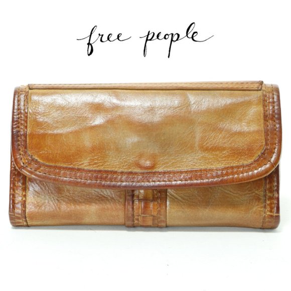 Free People Tri-fold Wallet - Picture 2 of 9
